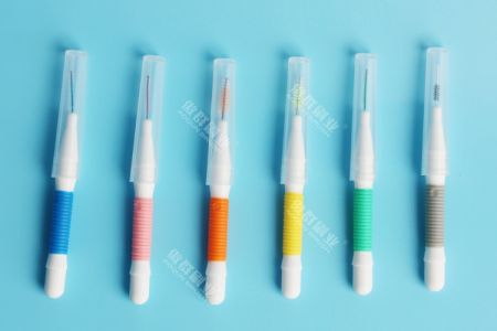 牙齒間隙清潔專家！牙縫刷、牙隙刷的選購要點(diǎn)?